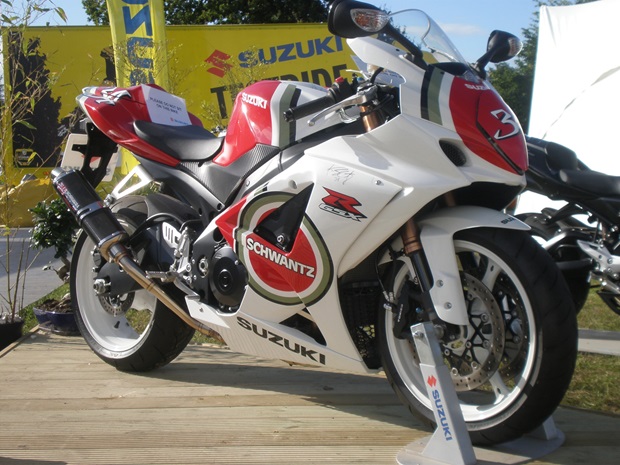 The unique Suzuki (BEN)
